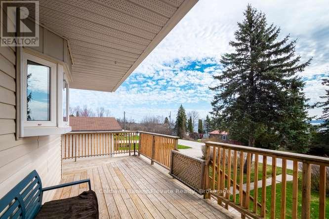 150 MACINTOSH DRIVE - 7