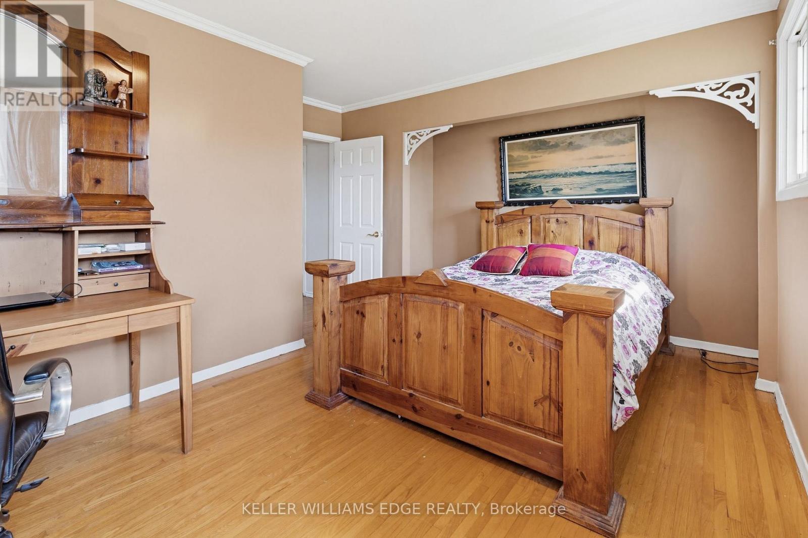 156 LAKESIDE DRIVE — photo 17