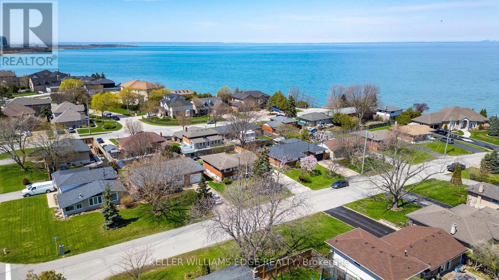 156 LAKESIDE DRIVE — photo 33