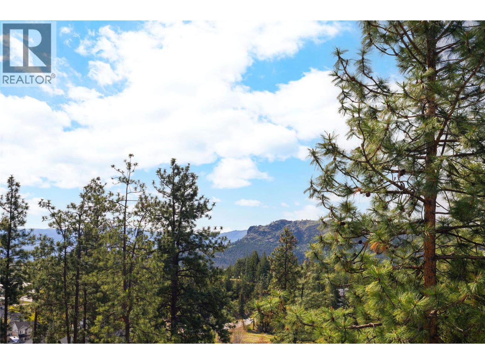  1431 Roseridge Court, West Kelowna