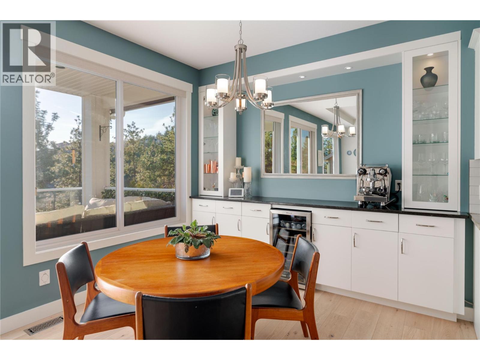  1431 Roseridge Court, West Kelowna