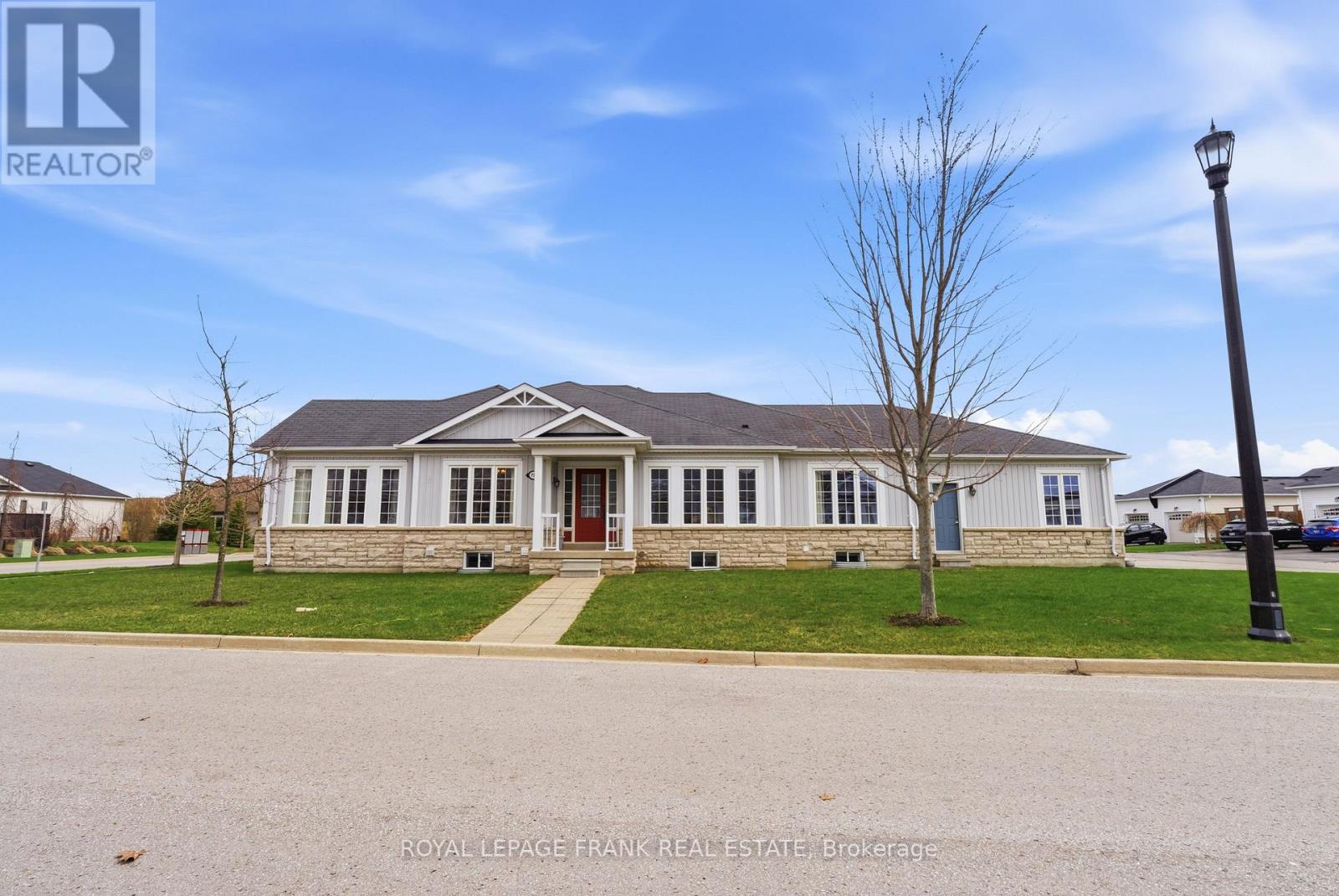 721 HENDERSON DRIVE