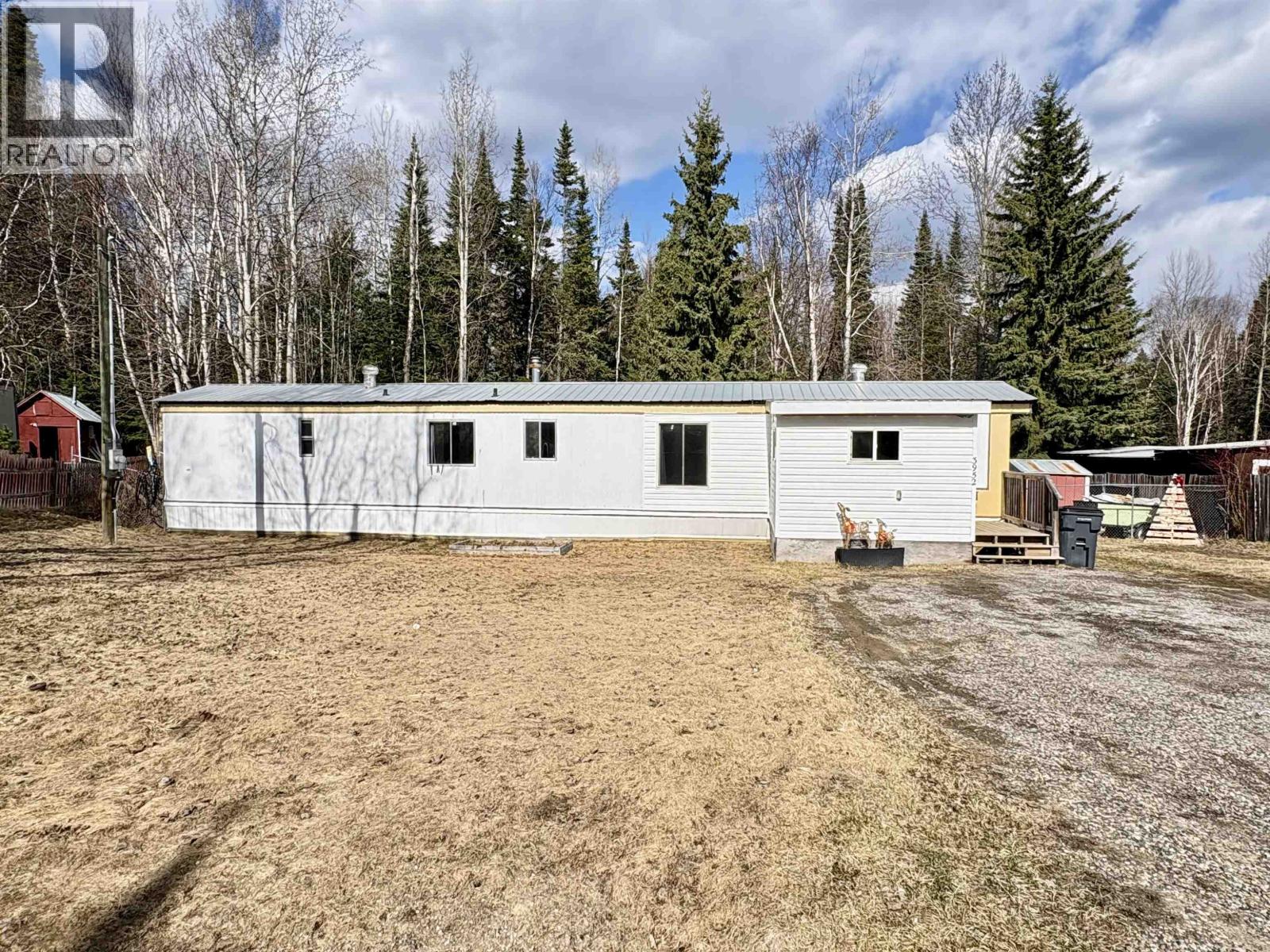 3952 DIAMOND DRIVE - 15