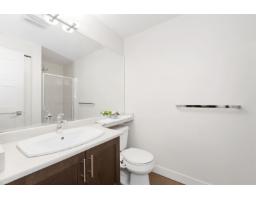111 13468 King George Boulevard, Surrey, BC V3T0B5 Photo 27