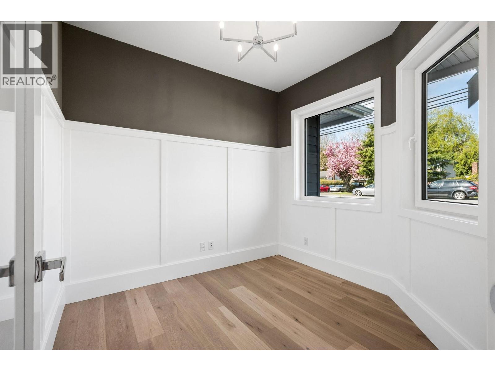 5198 WESTMINSTER Avenue, Delta