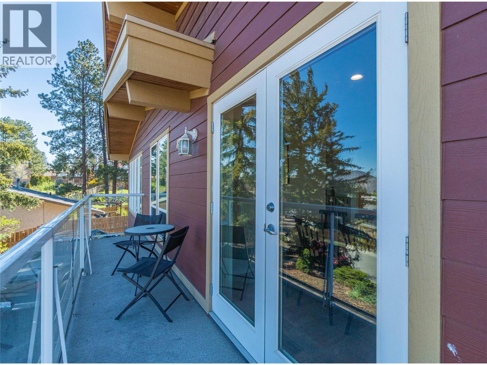 890 GLENEAGLES Drive - 15