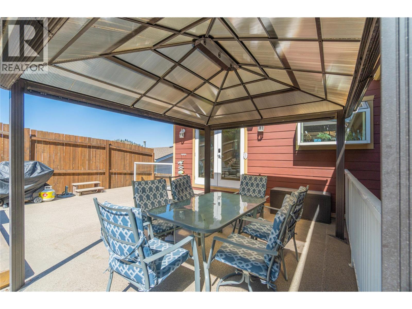 890 GLENEAGLES Drive - 39