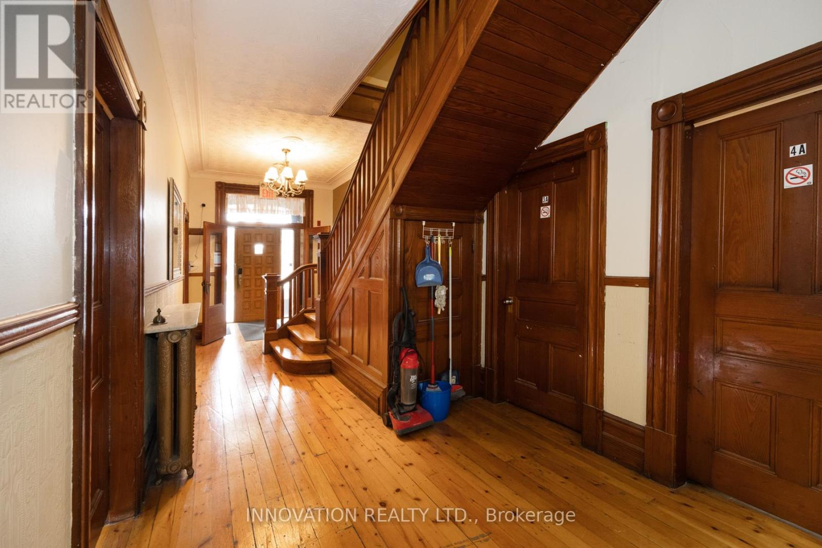 4550 STE-CATHERINE STREET - 8