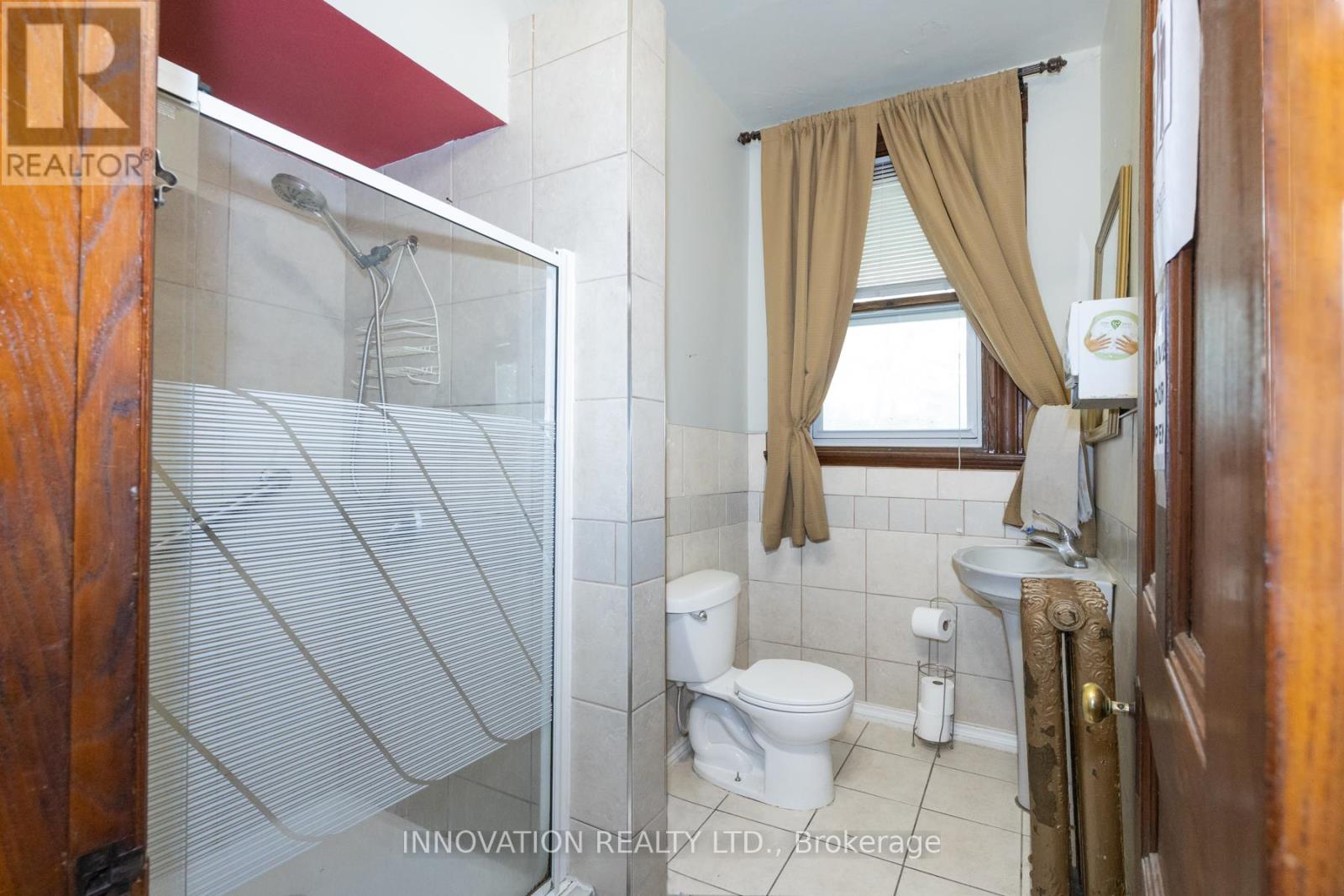 4550 STE-CATHERINE STREET - 11