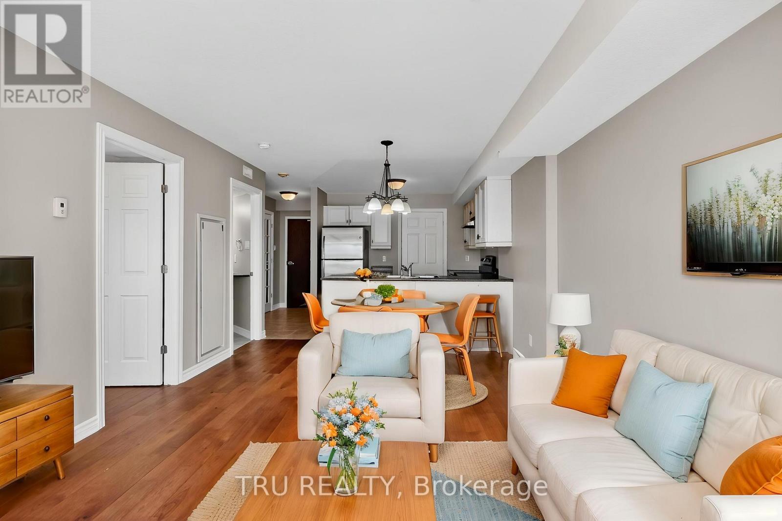 #113 398 VAN BUREN STREET - 6