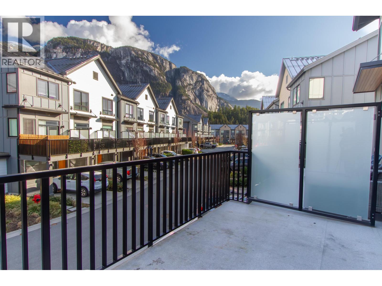 38045 KEEL WAY, Squamish