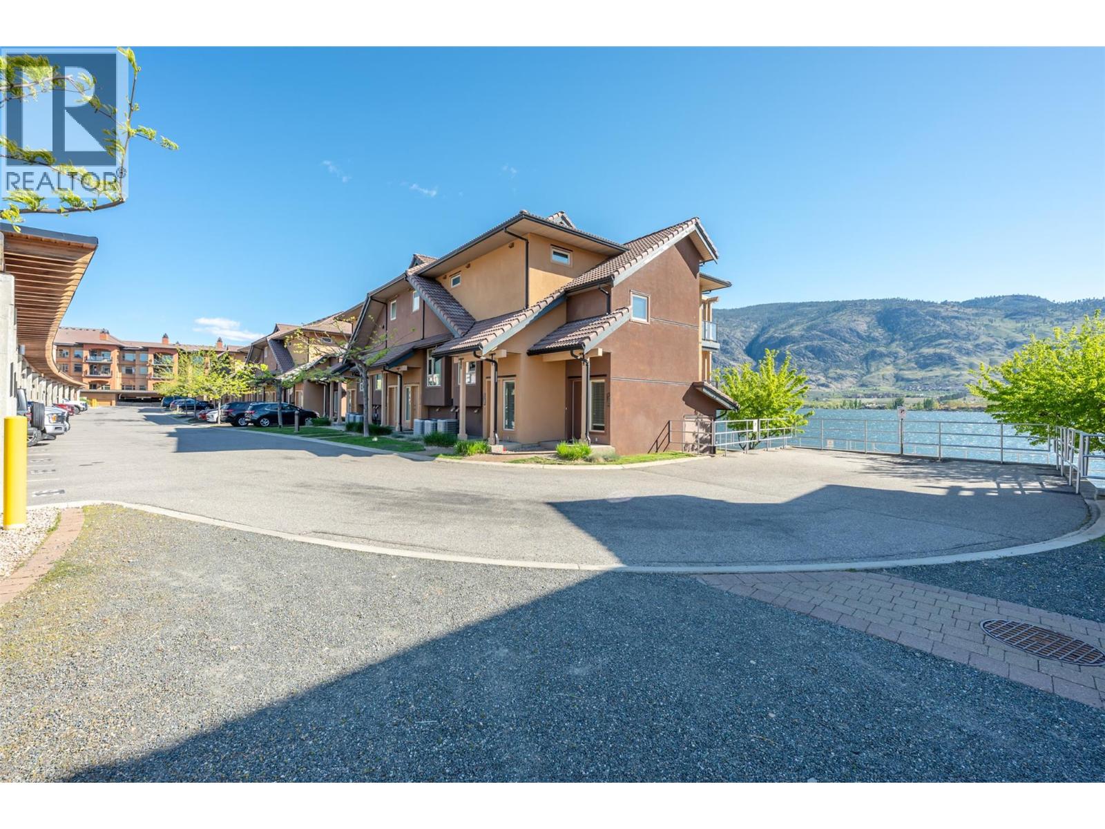 54 15 Park Place, Osoyoos