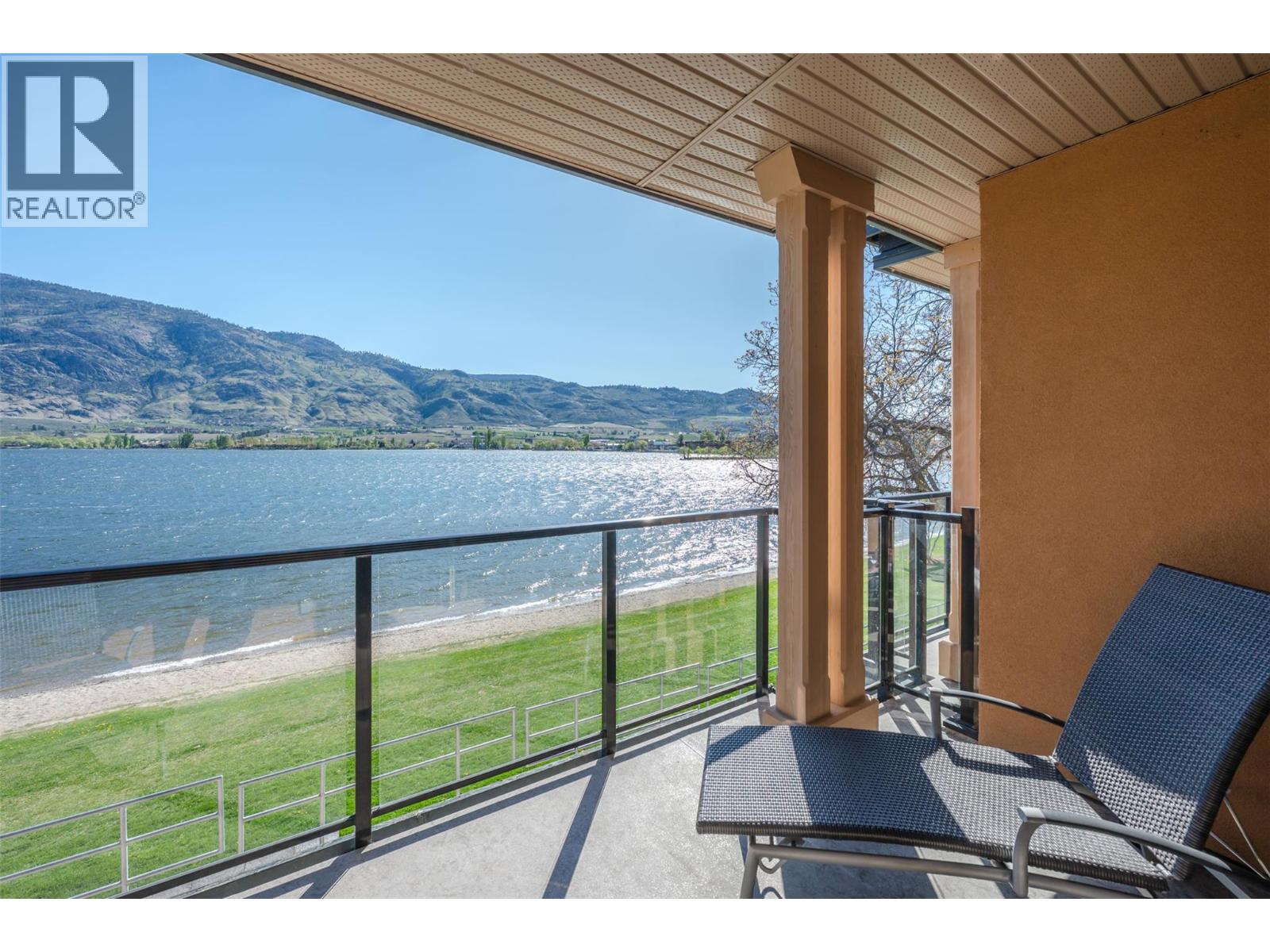 54 15 Park Place, Osoyoos
