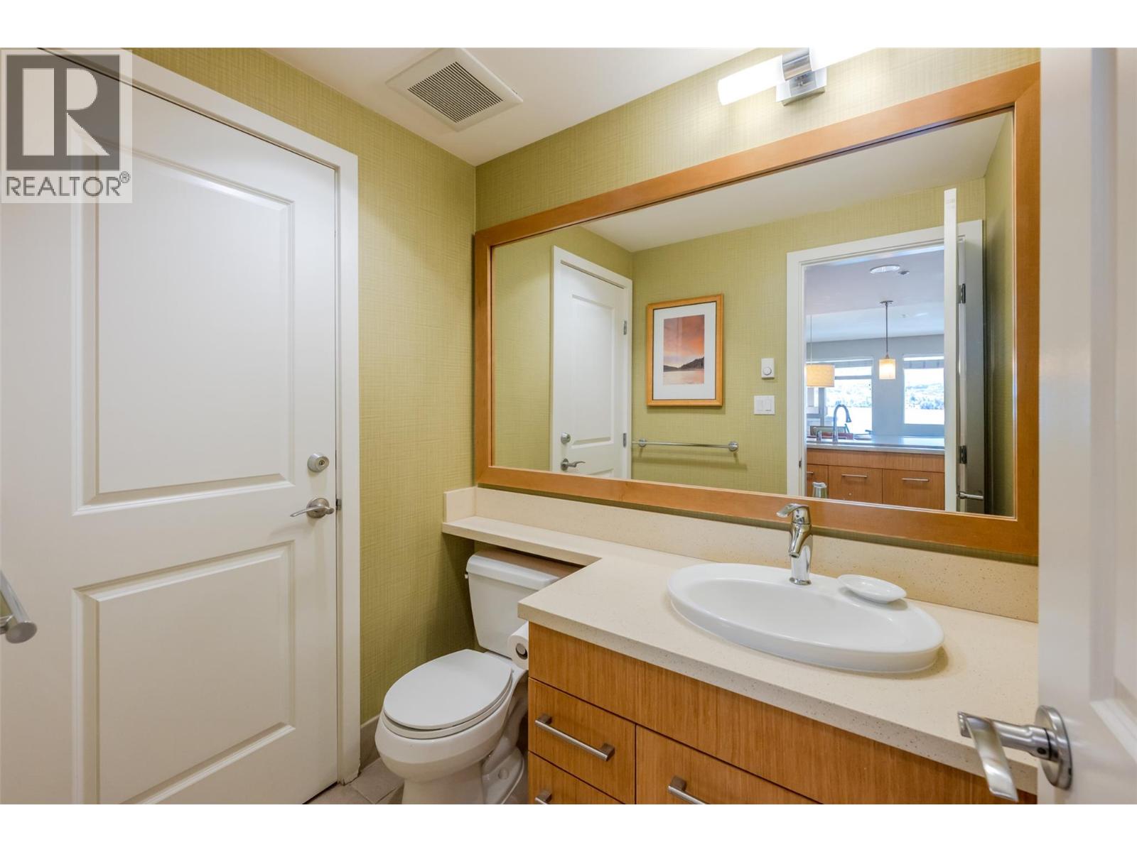 54 15 Park Place, Osoyoos