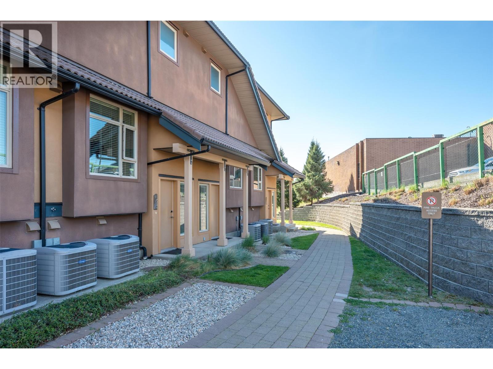 54 15 Park Place, Osoyoos