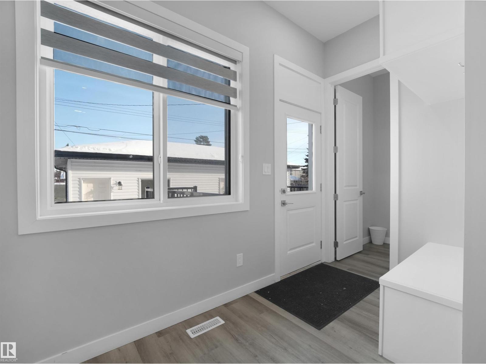 10913 159 ST NW, Edmonton