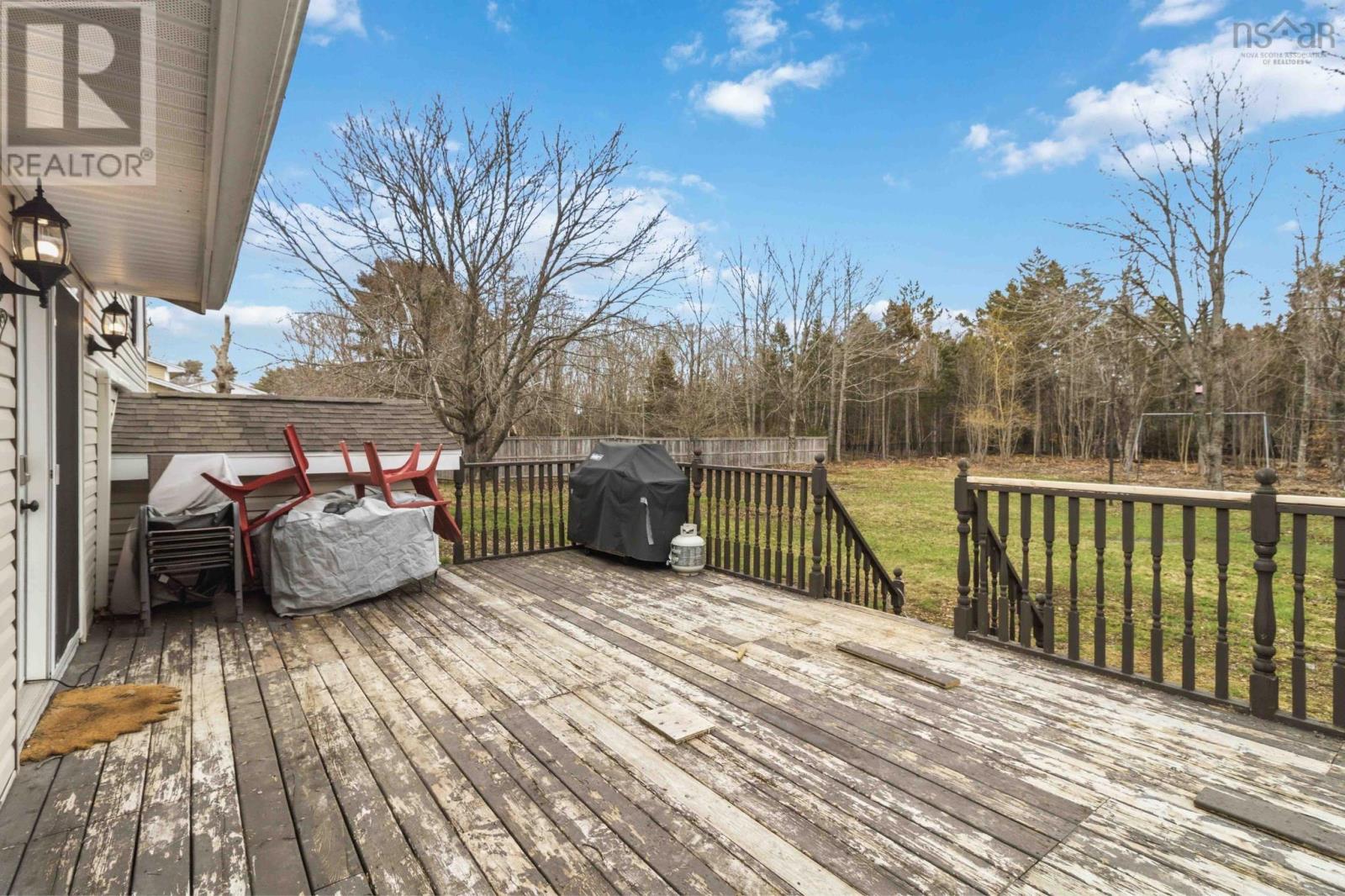 Property 27 of 30 of 29 Lively Road