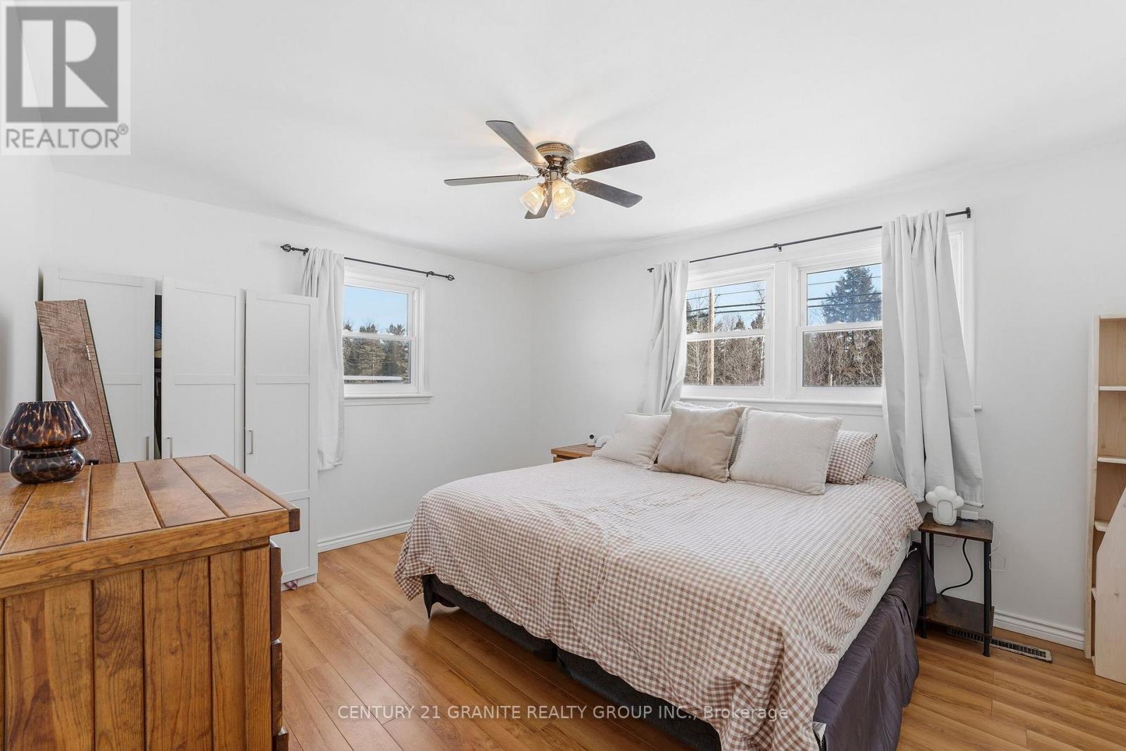 27455 62 HIGHWAY S - 25