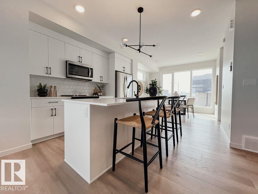 110 Westwind DR - 4