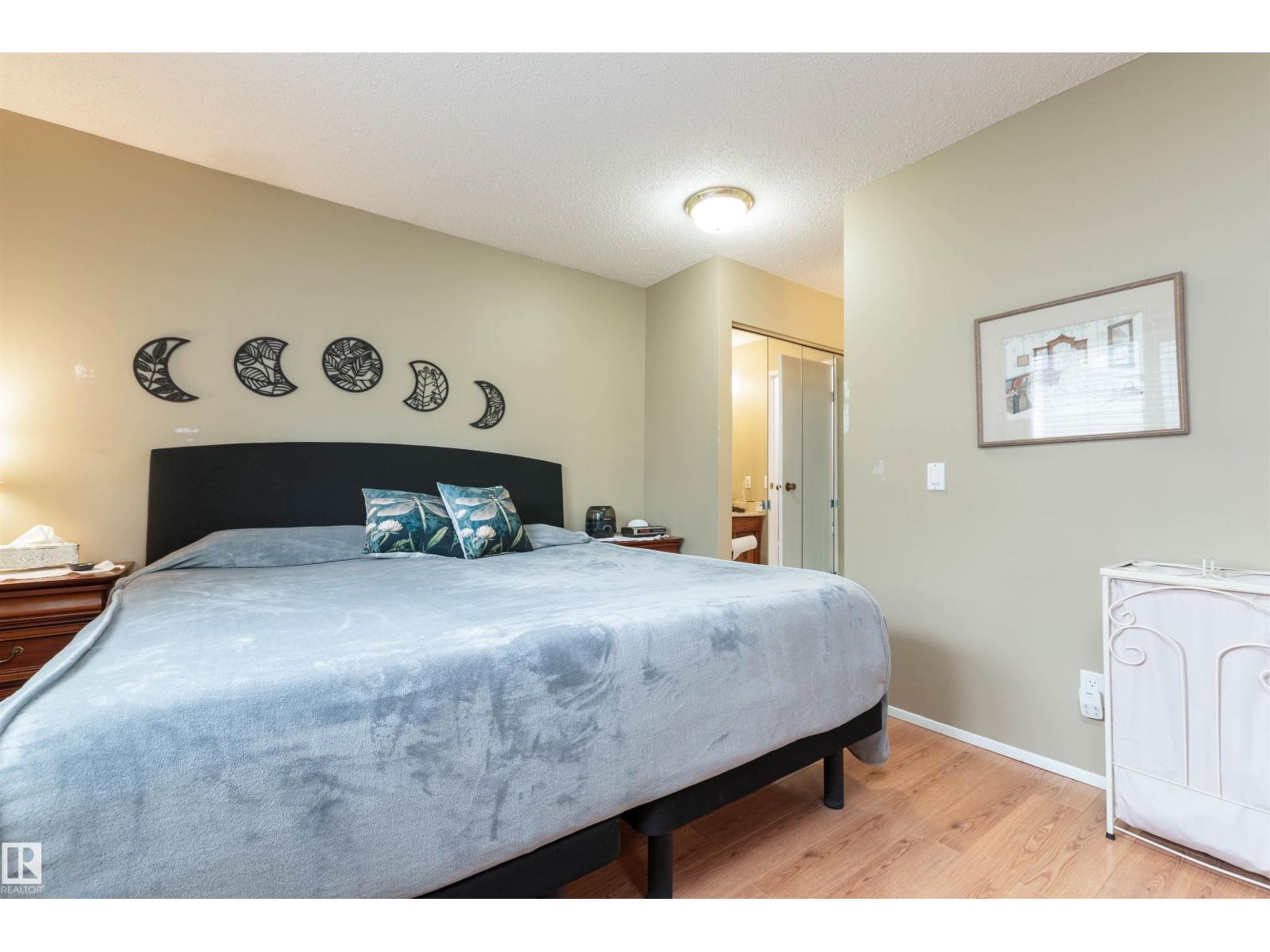 60 WOODSTOCK DR, Sherwood Park