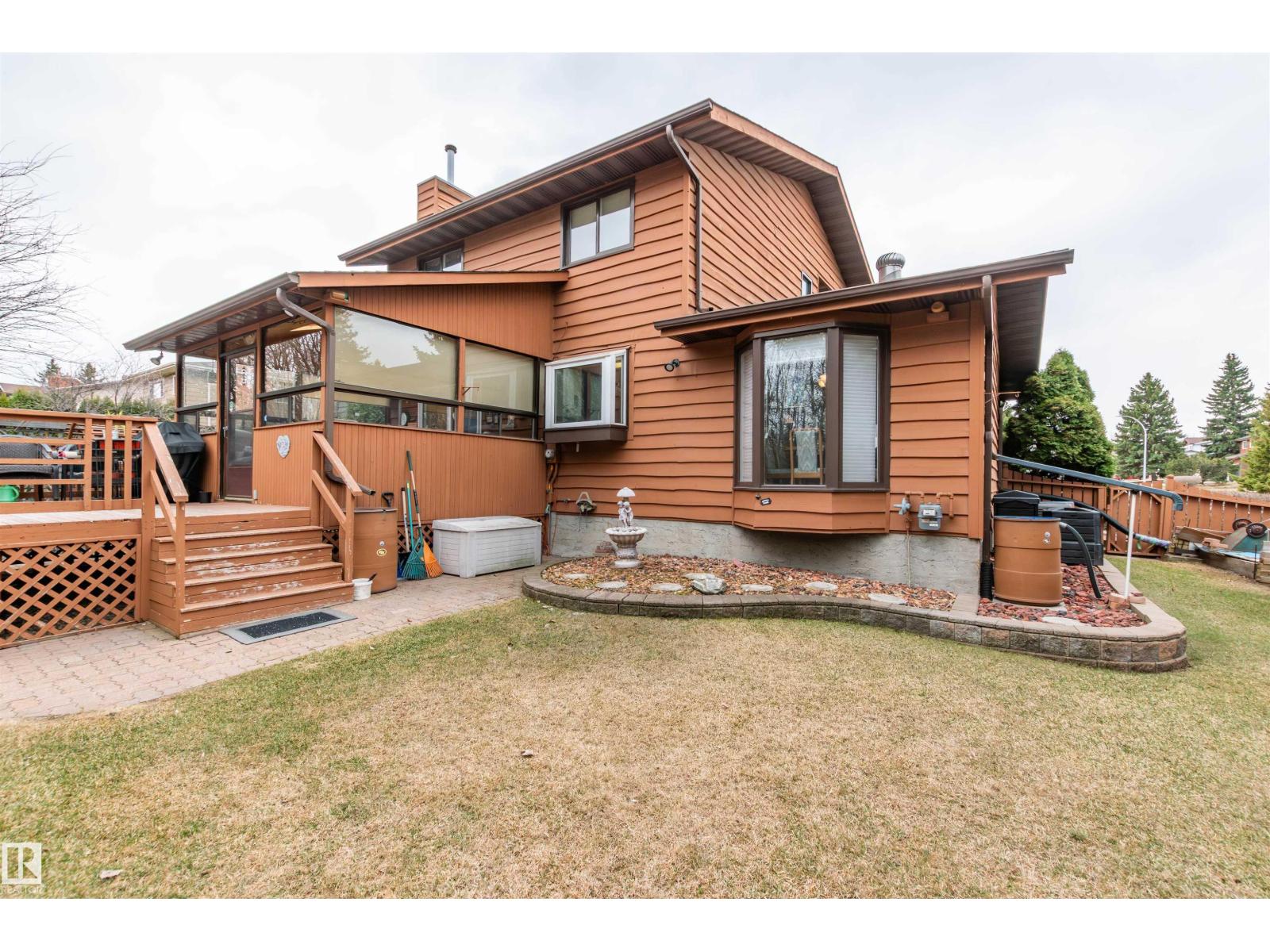 60 WOODSTOCK DR, Sherwood Park