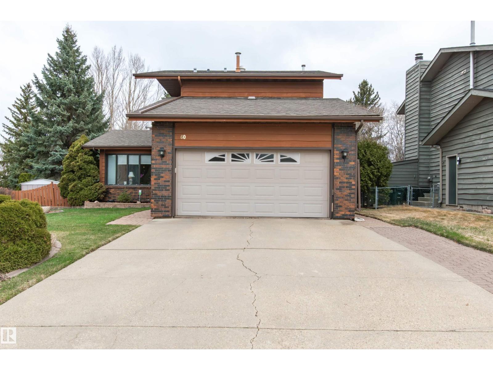 60 WOODSTOCK DR, Sherwood Park
