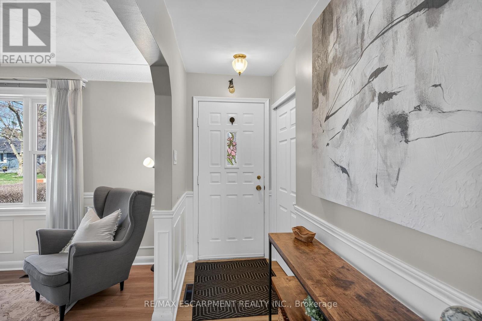 1055 SHEPHERD'S DRIVE - 4