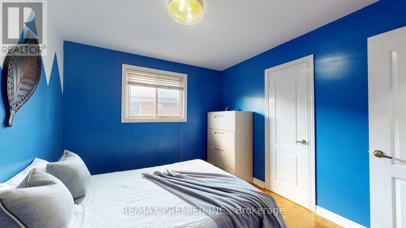 258 GRANDRAVINE DRIVE - 17