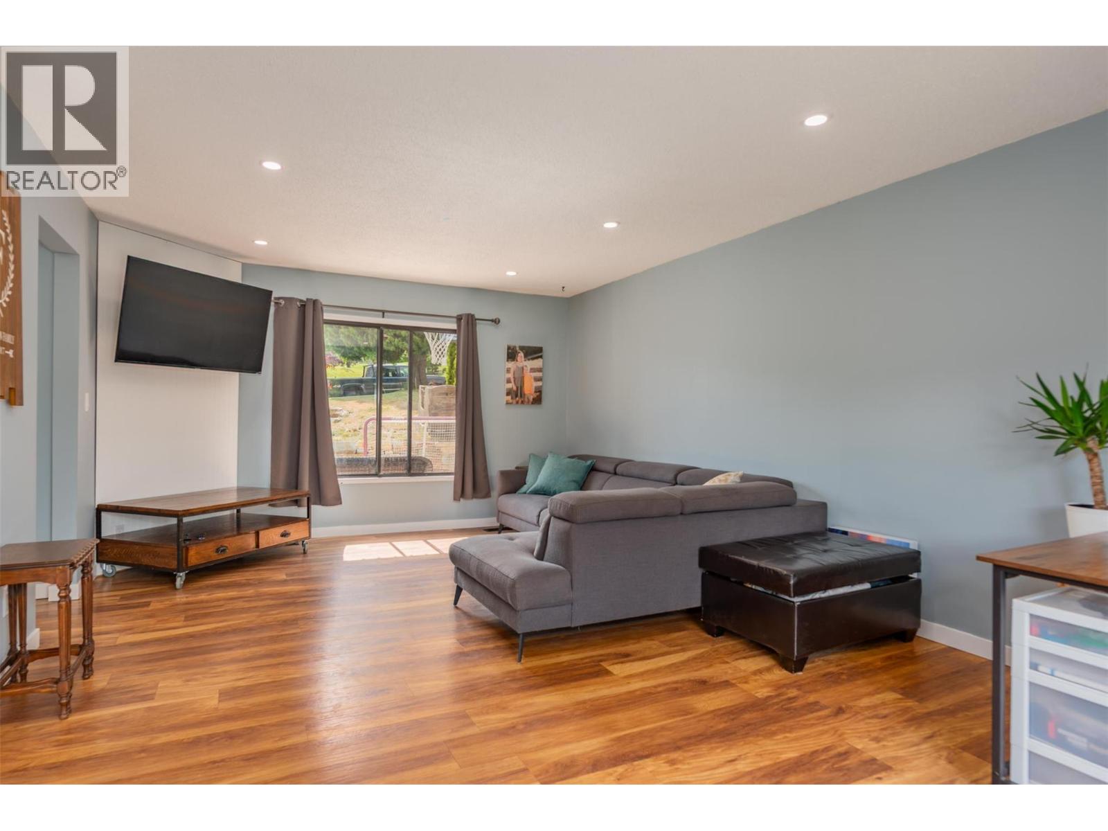 3421 Southridge Drive - 21