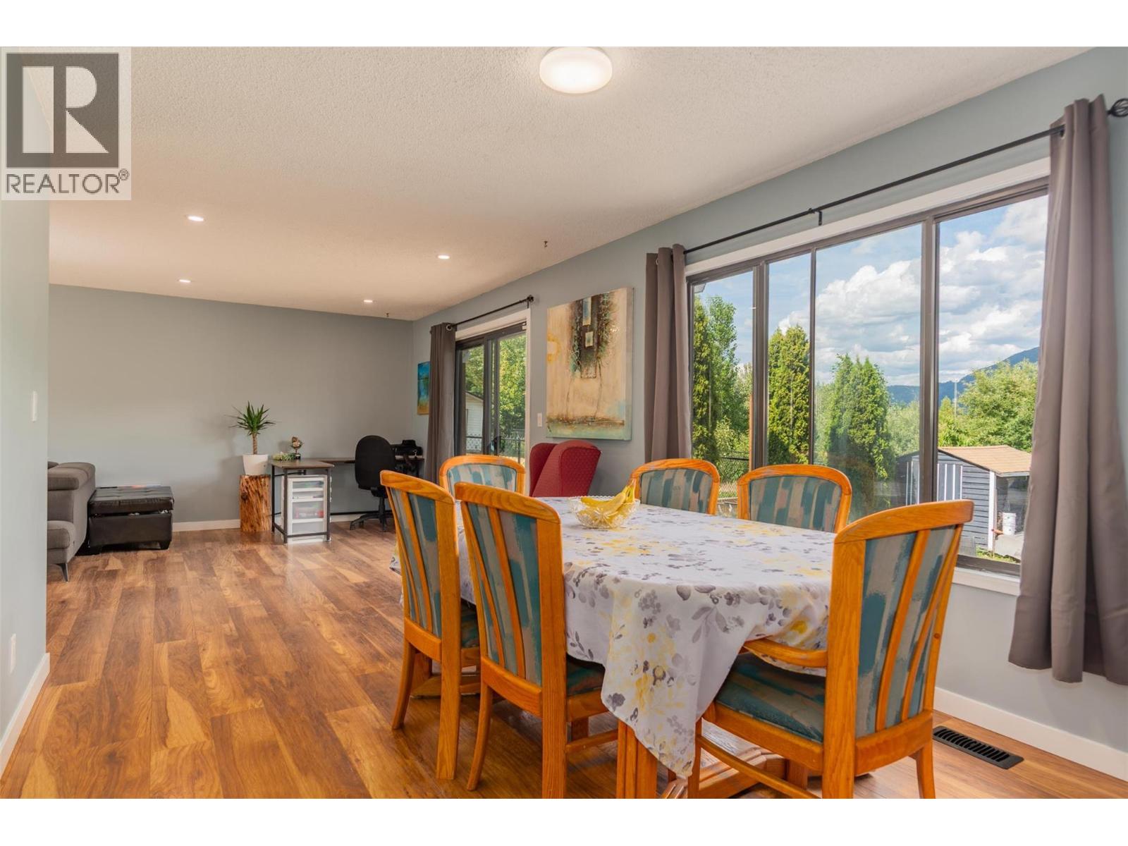 3421 Southridge Drive - 27