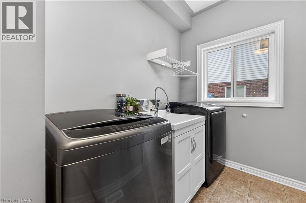 4071 BUSH Crescent, Beamsville, Ontario, L3J0G7 — Photo 16