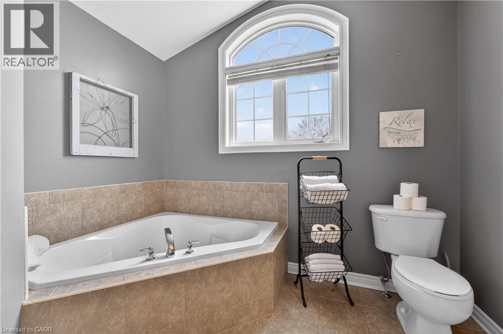 4071 BUSH Crescent, Beamsville, Ontario, L3J0G7 — Photo 21