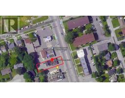 944 Simcoe Street N, Oshawa, ON L1G4W2 Photo 9