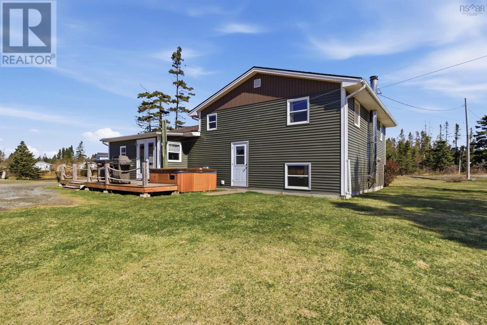 Property 37 of 44 of 276 Passage Road