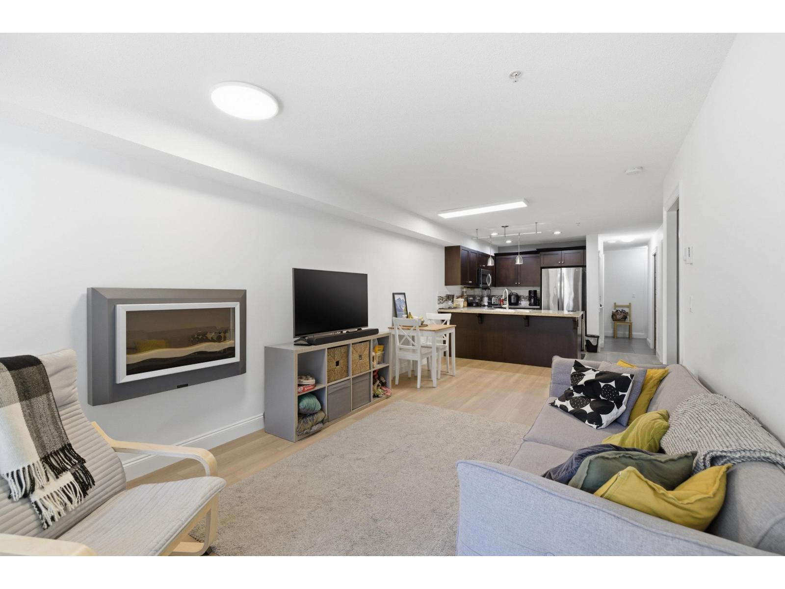 109 45640 ALMA AVENUE, Vedder Crossing