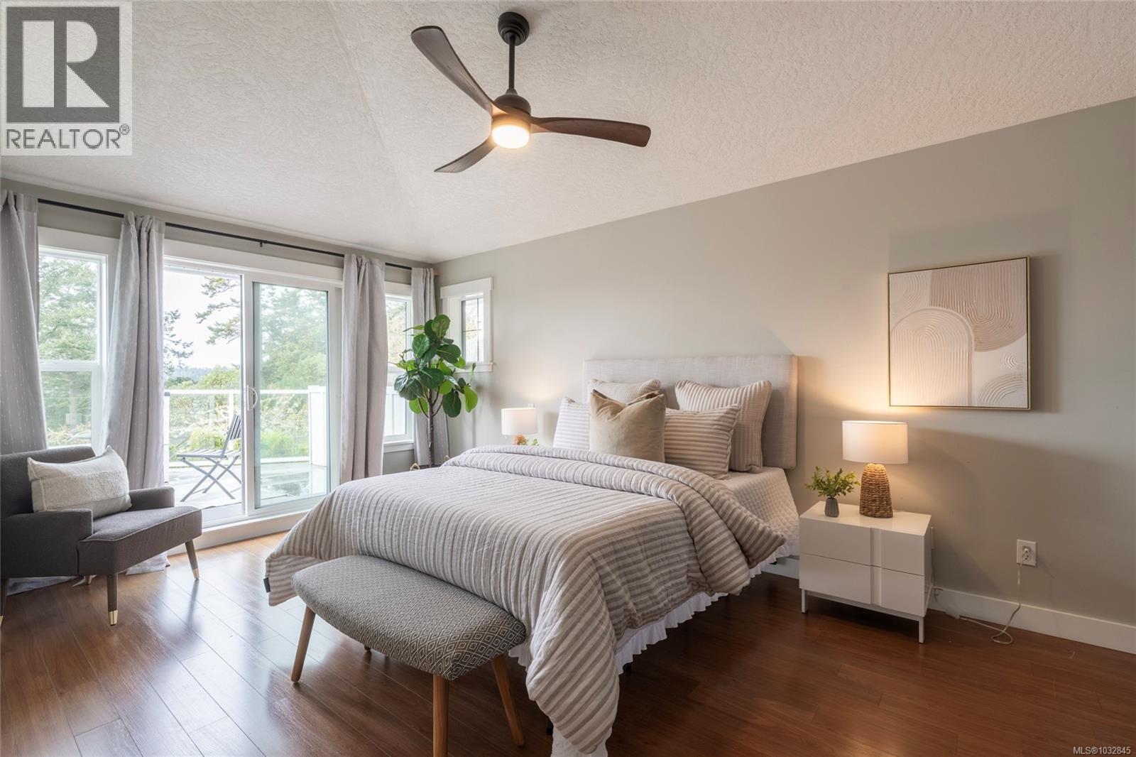 77 View Royal Ave - 33