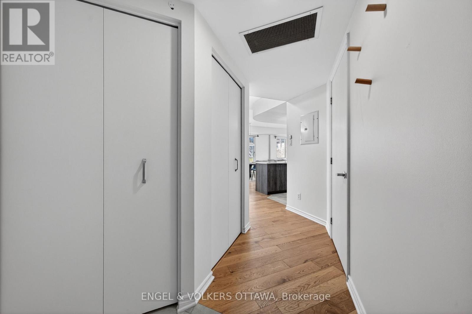 408 - 200 RIDEAU STREET — photo 19