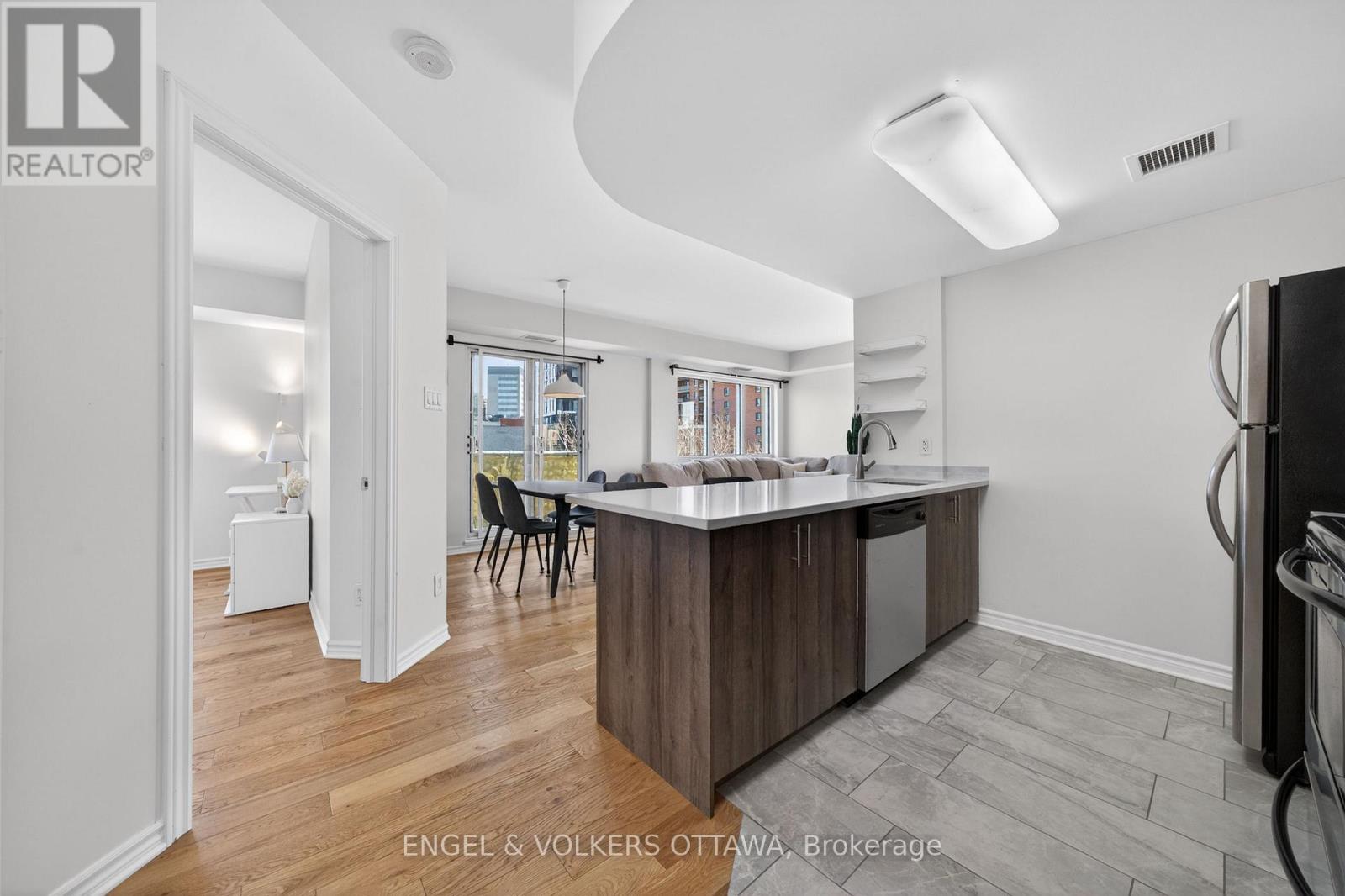 408 - 200 RIDEAU STREET — photo 21