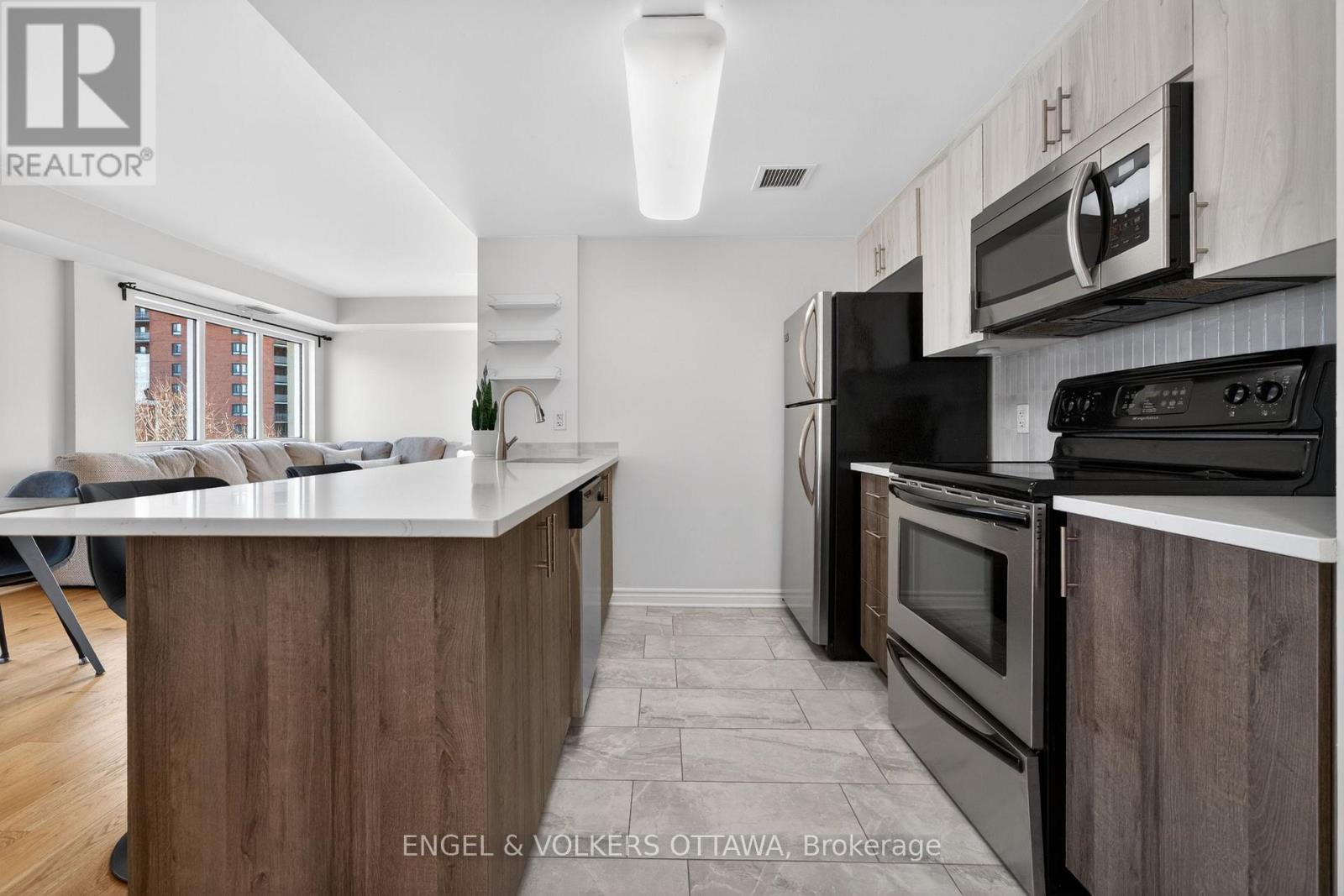 408 - 200 RIDEAU STREET — photo 23