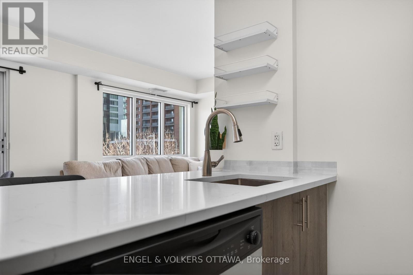 408 - 200 RIDEAU STREET — photo 26