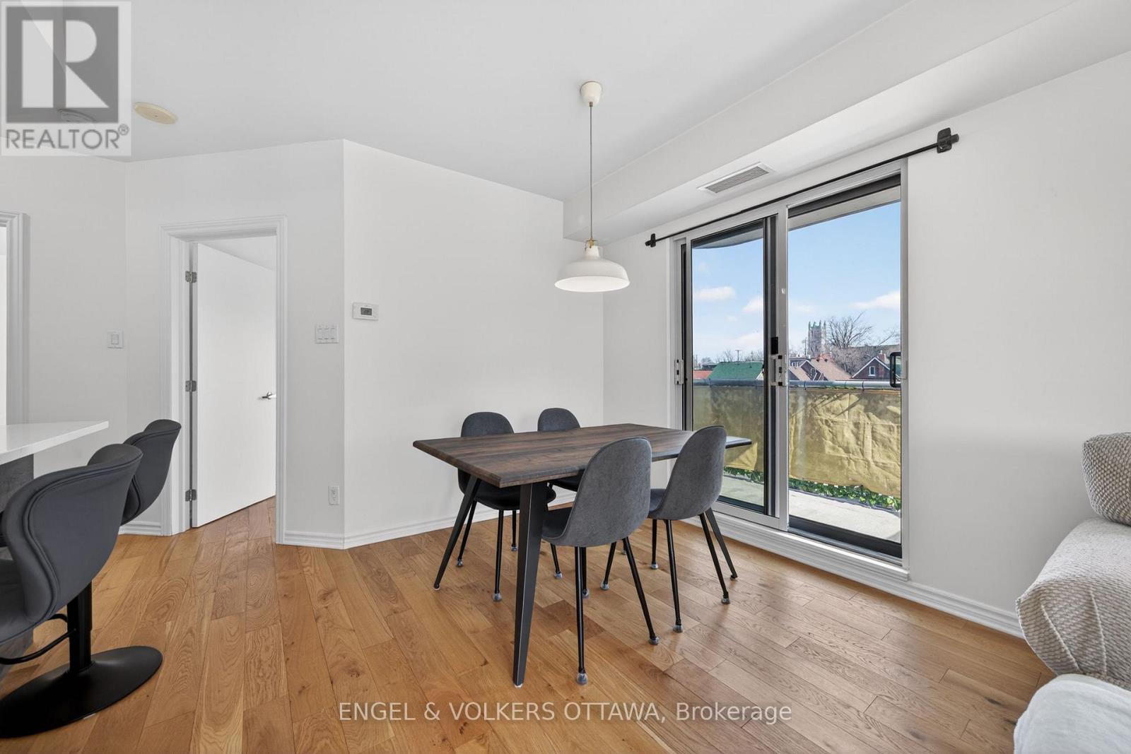 408 - 200 RIDEAU STREET — photo 29
