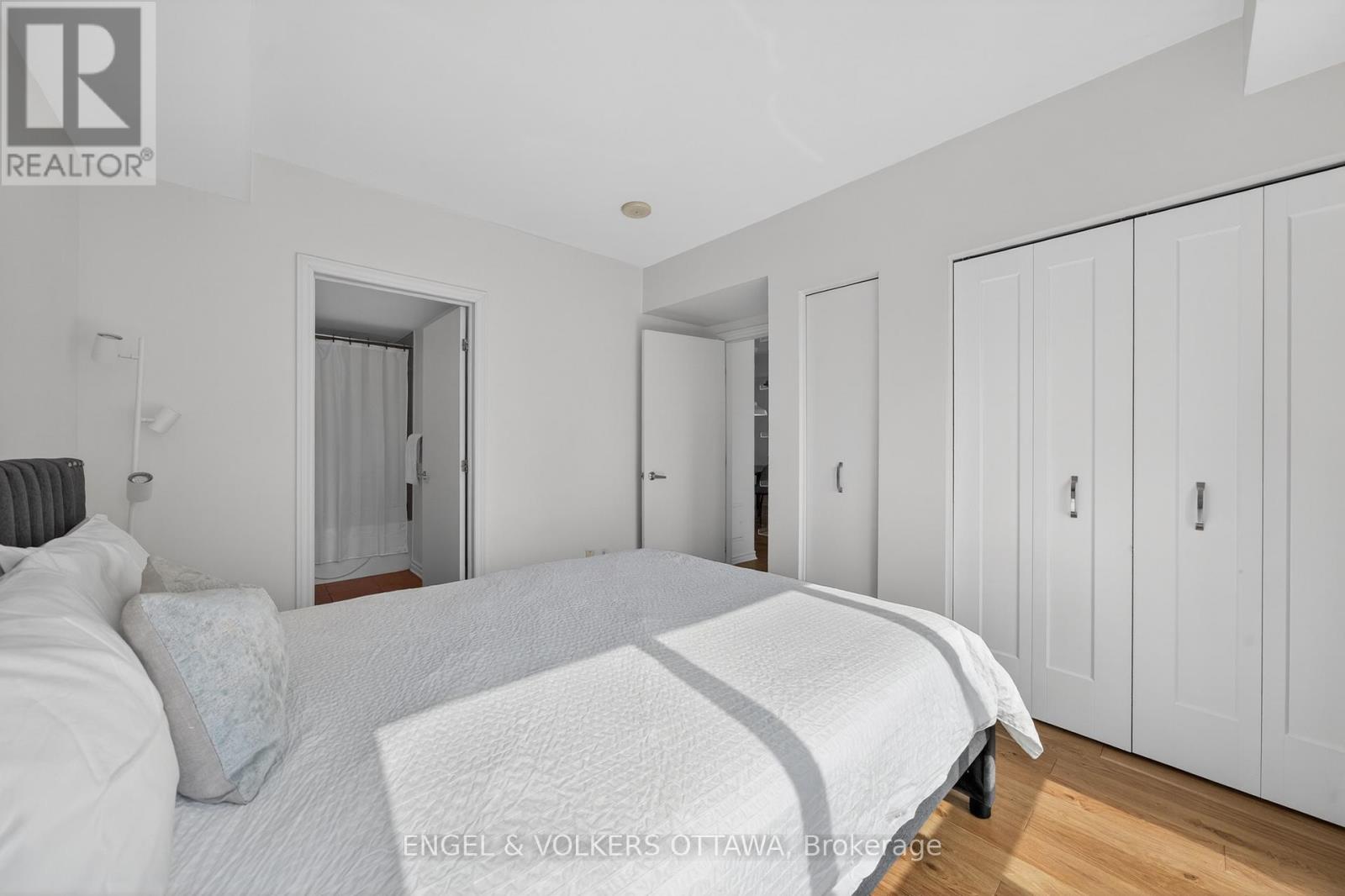408 - 200 RIDEAU STREET — photo 38