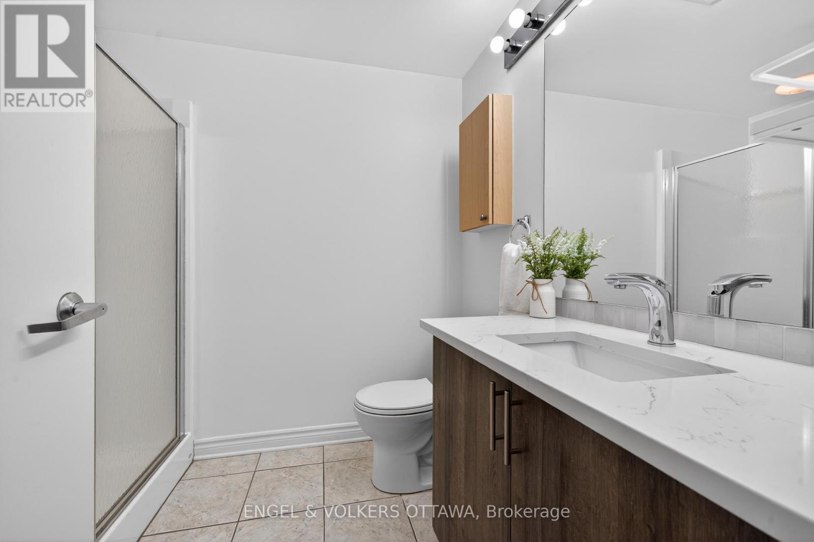 408 - 200 RIDEAU STREET — photo 41