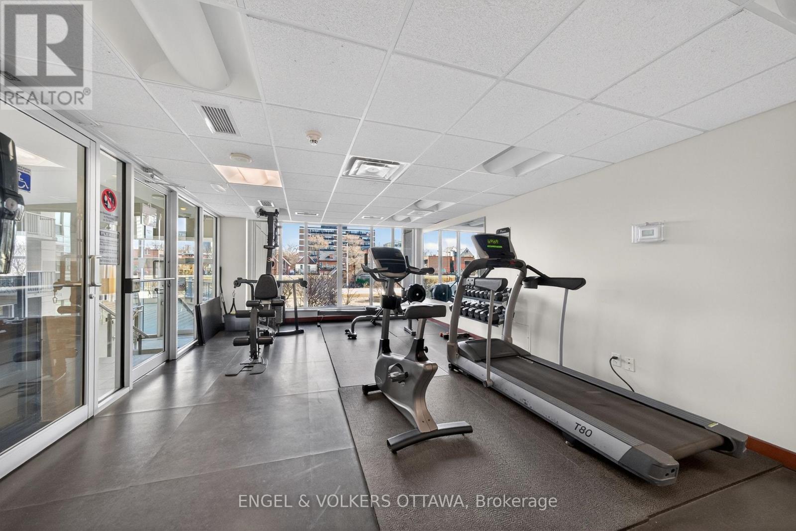 408 - 200 RIDEAU STREET — photo 8