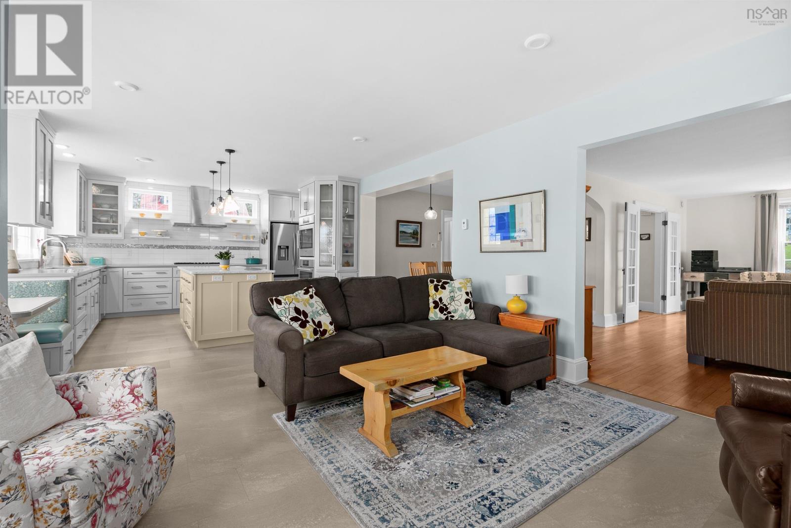 Property 11 of 51 of 186 Main Street