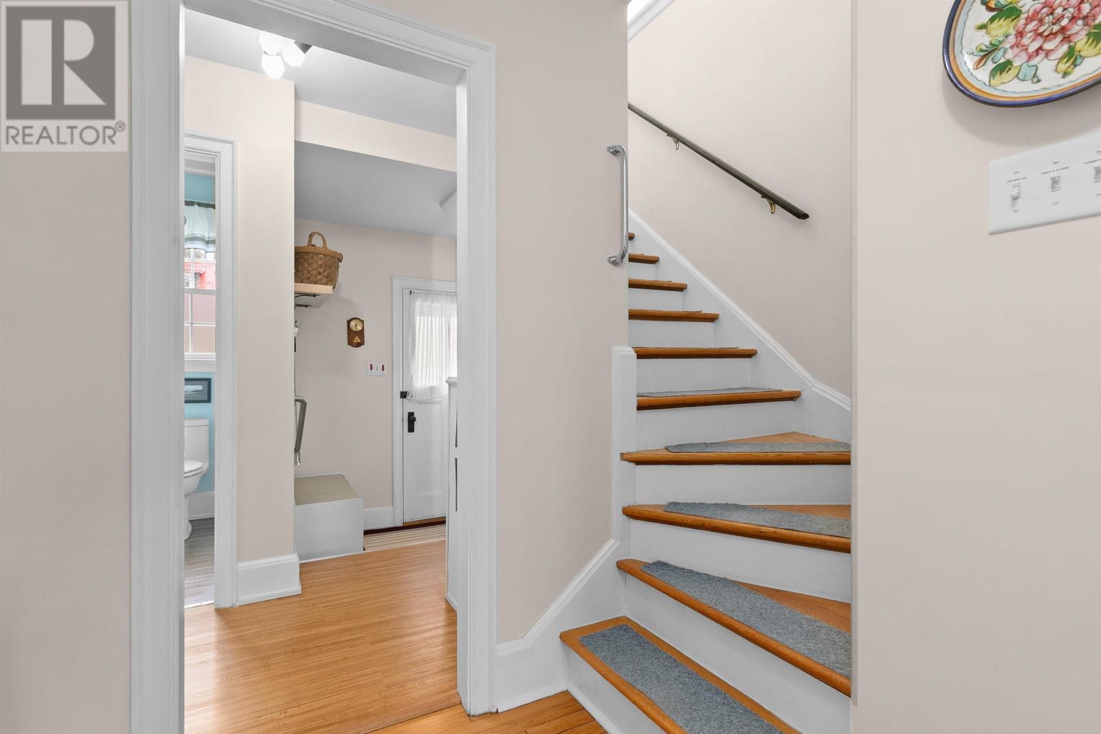 Property 22 of 51 of 186 Main Street