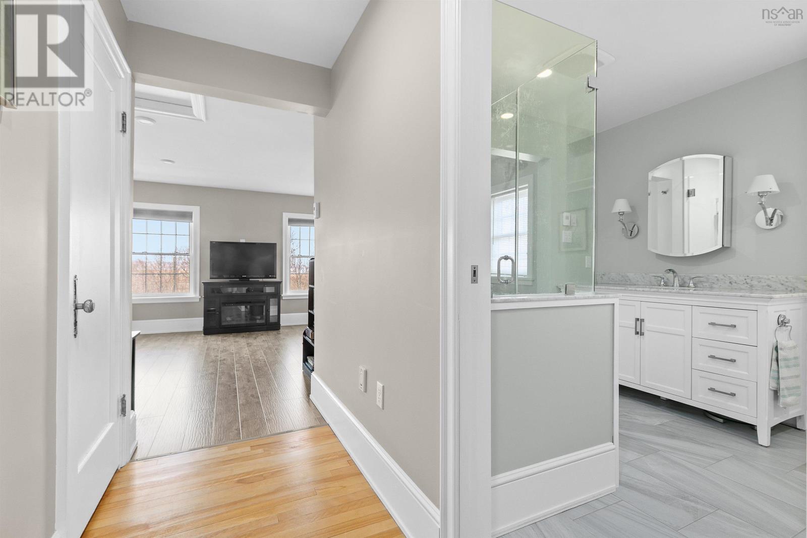 Property 23 of 51 of 186 Main Street