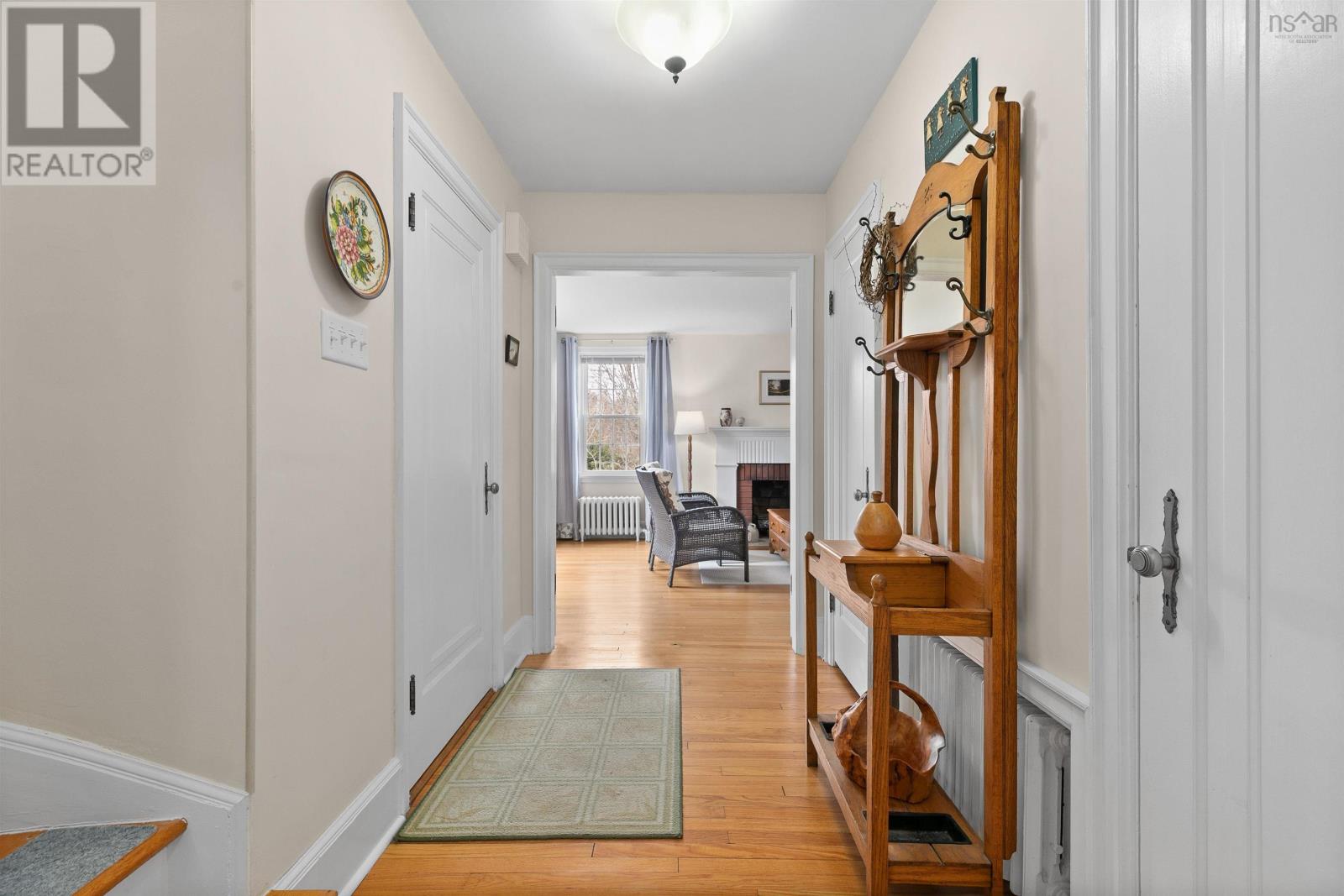 Property 4 of 51 of 186 Main Street