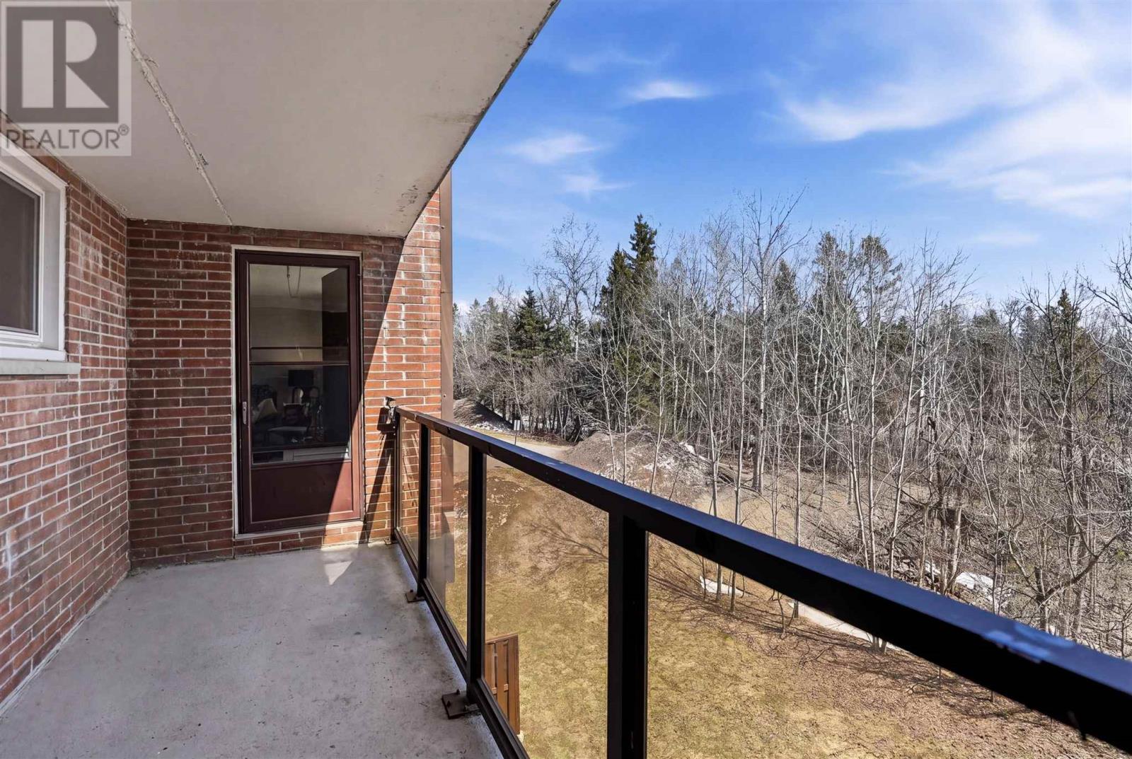 313 MacDonald AVE # 305, Sault Ste. Marie, Ontario, P6B5Y9 — Photo 16