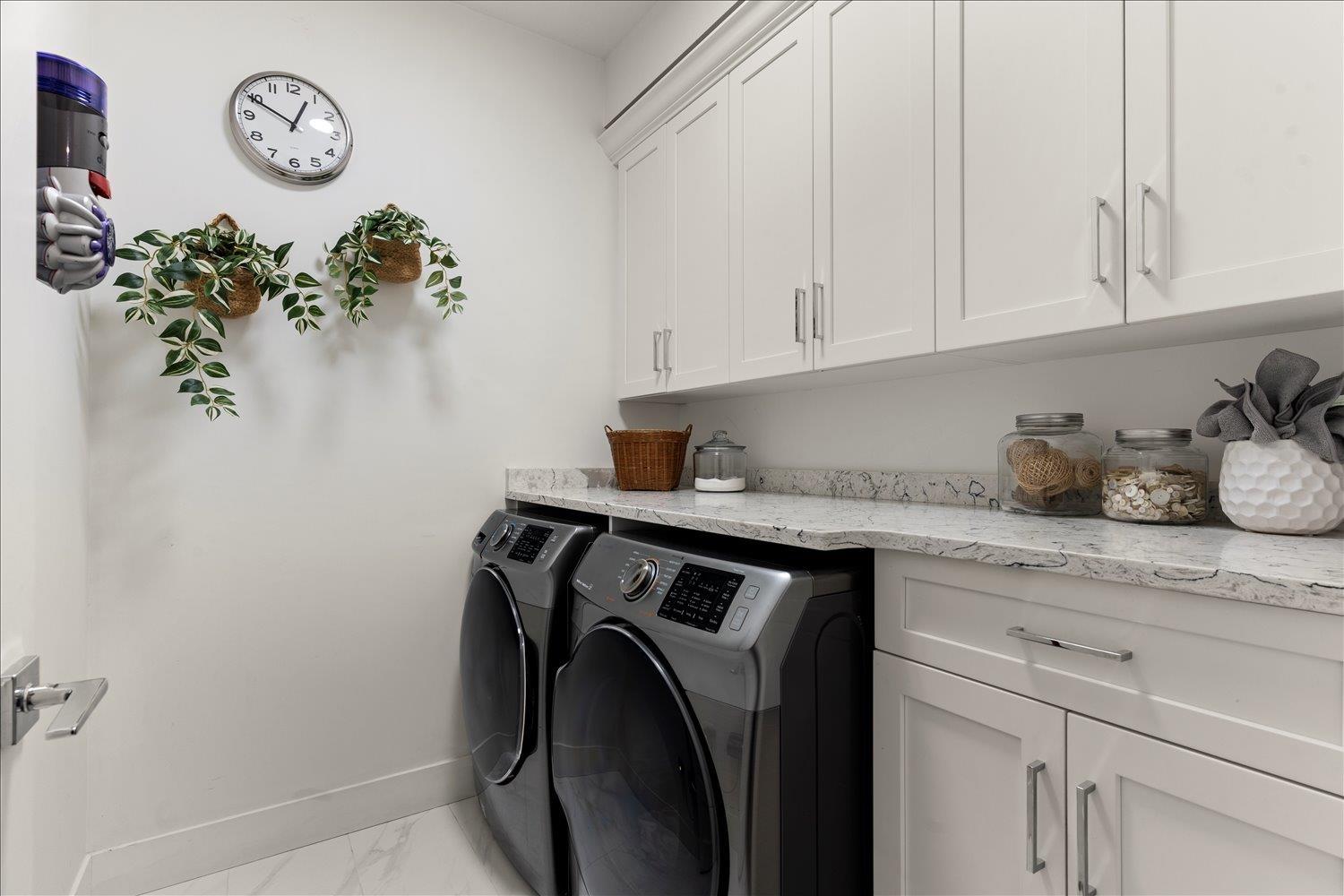 204 5384 TYEE LANE, Garrison Crossing — photo 30